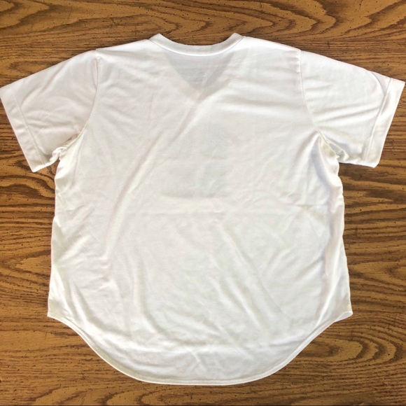 UNDER ARMOUR BOOKS ASICS Bundle- 3 Size Medium Athletic Tops - Picture 3 of 16